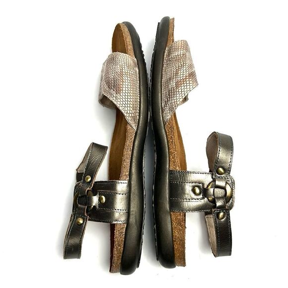 Naot Sabrina Flat Sandals Beige Snake Embossed and Bronze Leather 40 US 9 - Picture 5 of 12